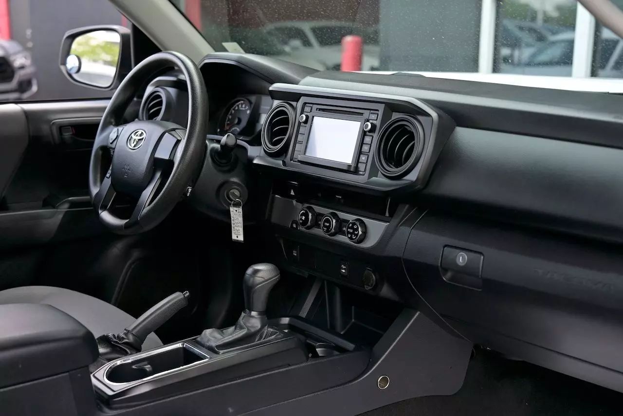 2017 Toyota Tacoma Access Cab SR Pickup 4D 6 ft Doral FL