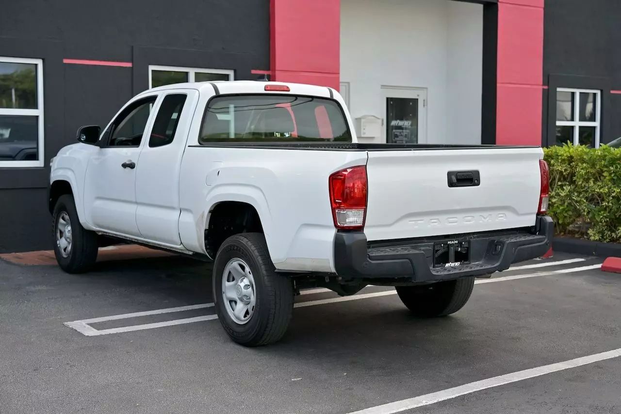 2017 Toyota Tacoma Access Cab SR Pickup 4D 6 ft Doral FL