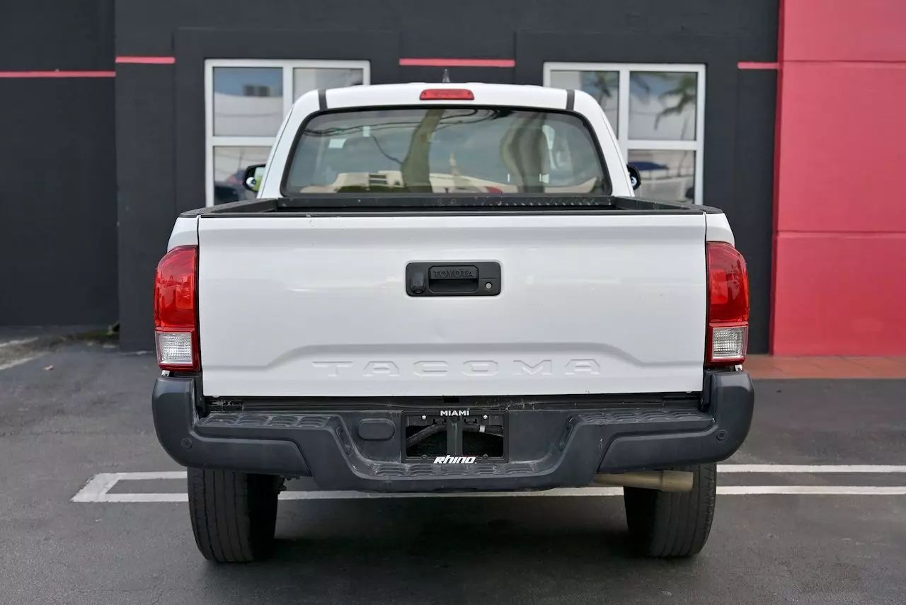 2017 Toyota Tacoma Access Cab SR Pickup 4D 6 ft Doral FL