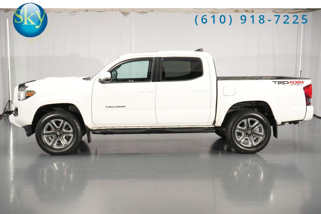 2017 Toyota Tacoma Double Cab 4WD TRD Sport
