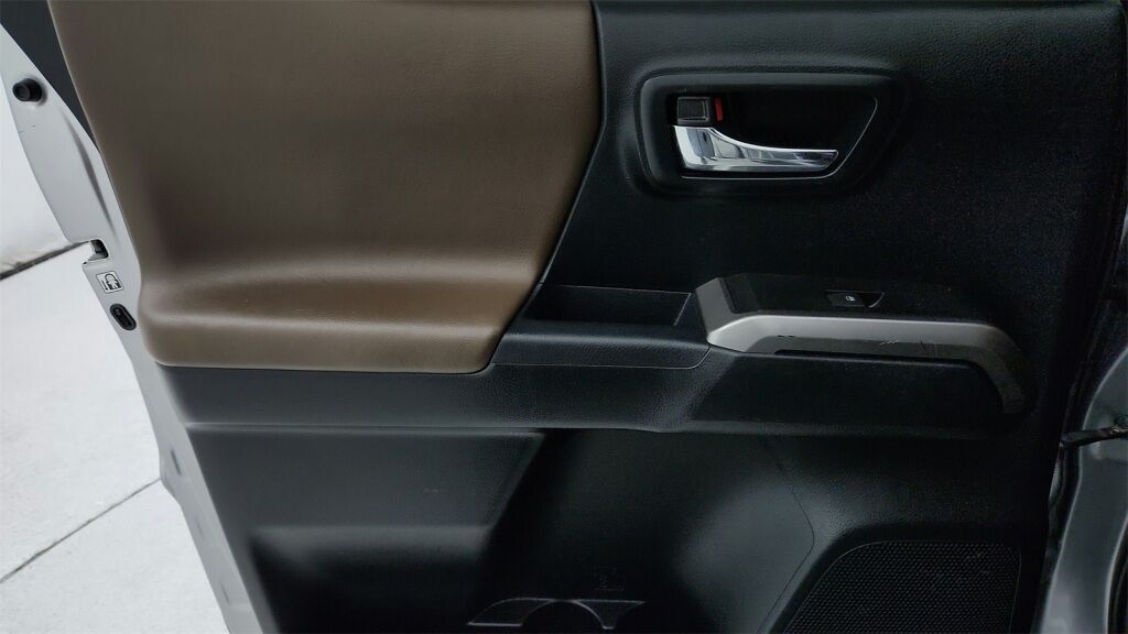 2017 Toyota Tacoma Limited Laurel MD