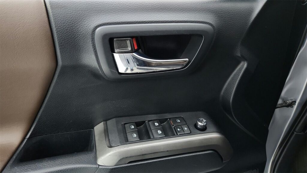 2017 Toyota Tacoma Limited Laurel MD