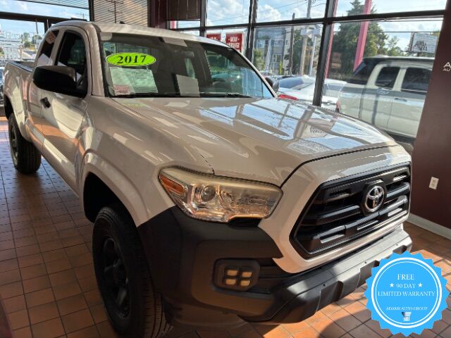 2017 Toyota Tacoma SR