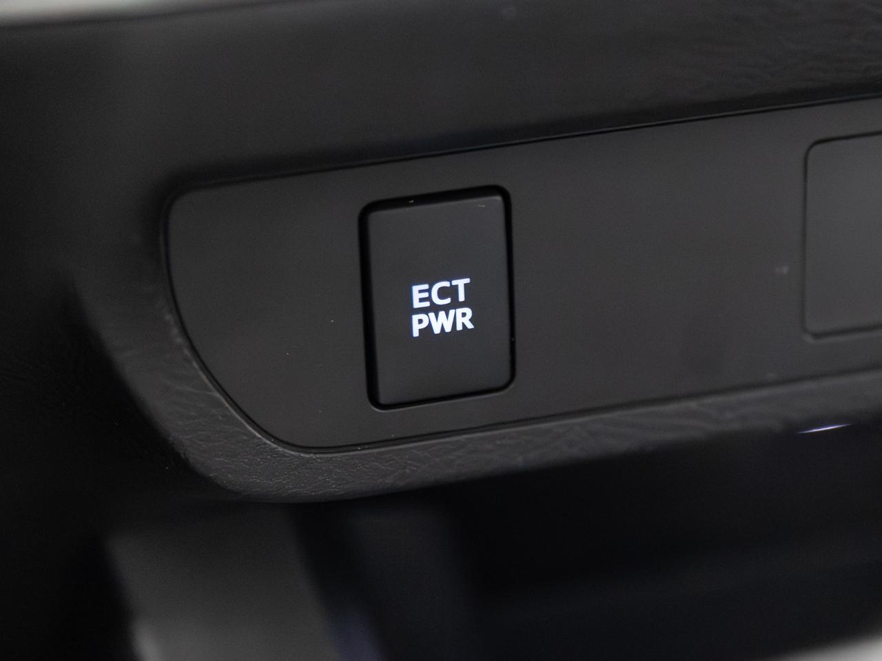 2017 Toyota Tacoma SR Crew Cab 4WD Cranberry PA