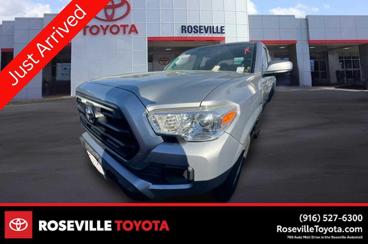 2017 Toyota Tacoma SR