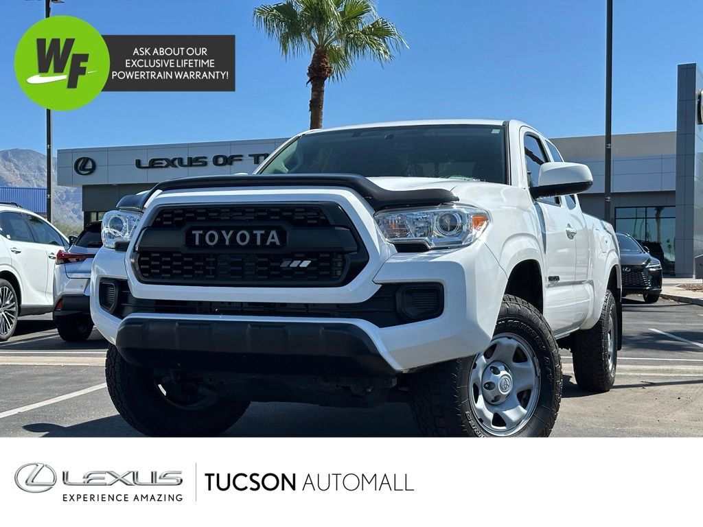 2017 Toyota Tacoma SR