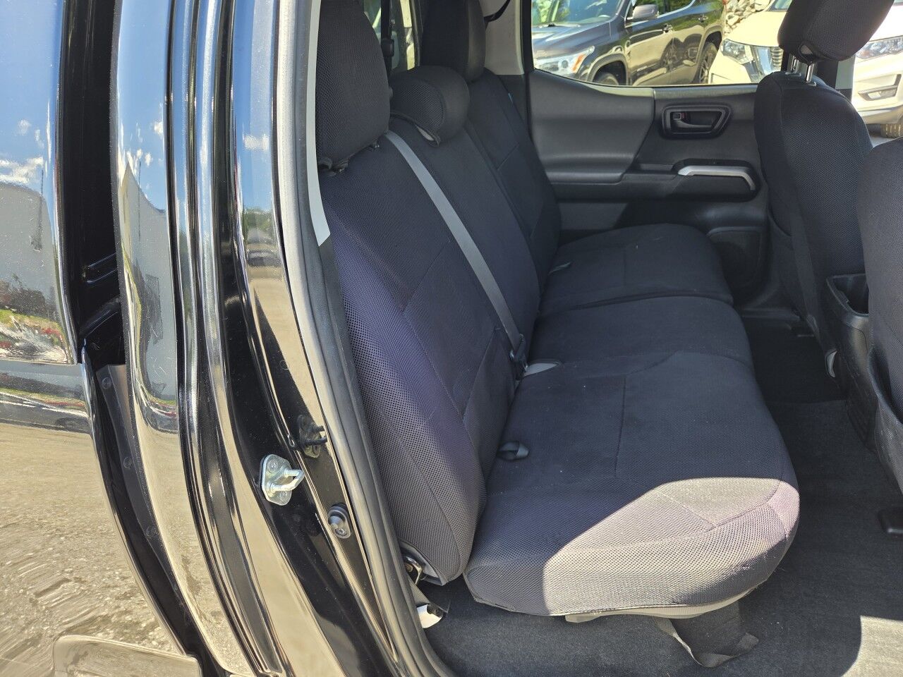 2017 Toyota Tacoma SR5 Charlton MA