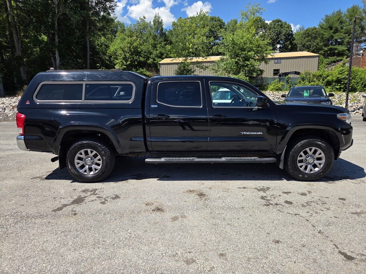 2017 Toyota Tacoma SR5