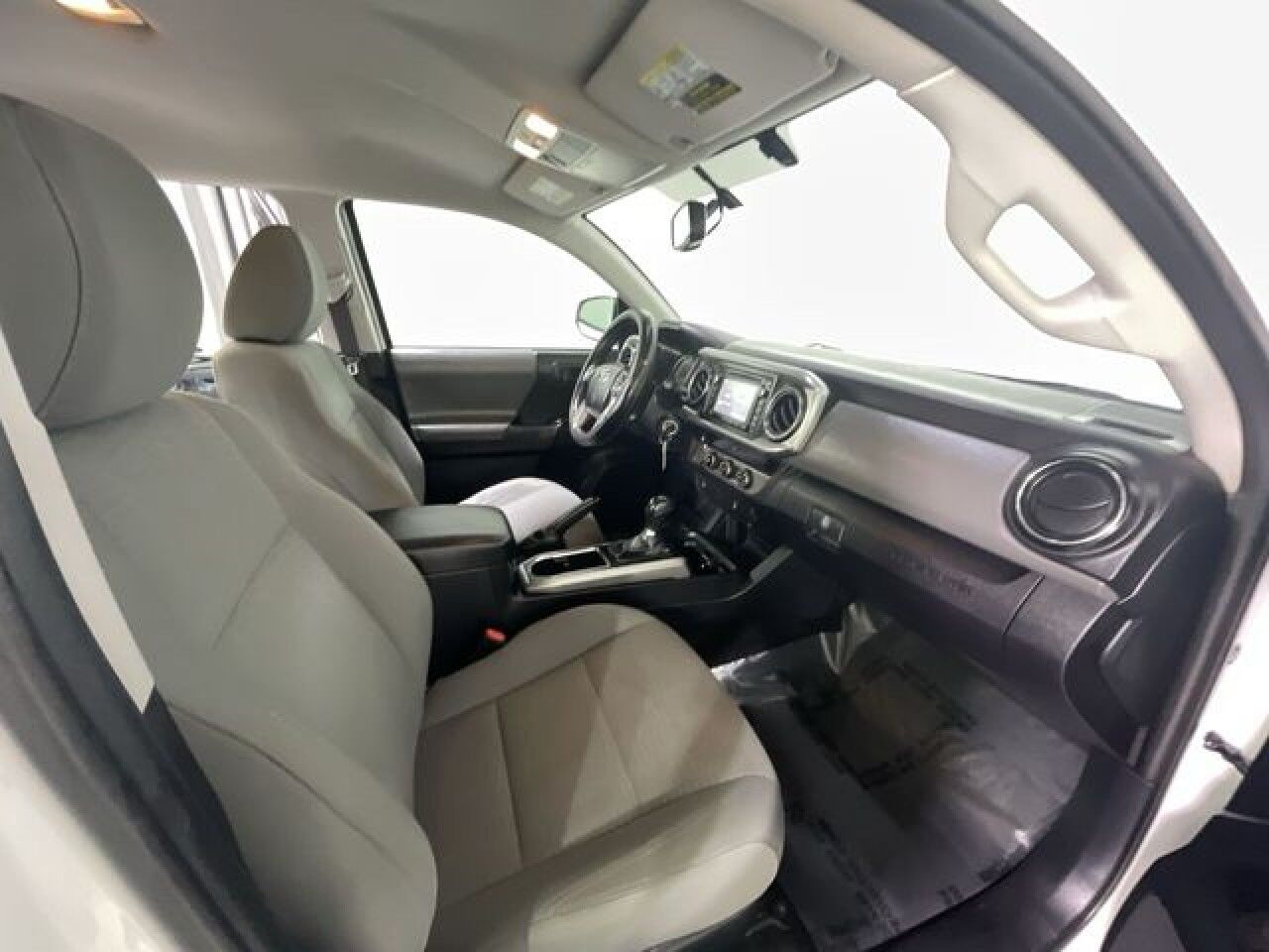 2017 Toyota Tacoma SR5 Columbia SC