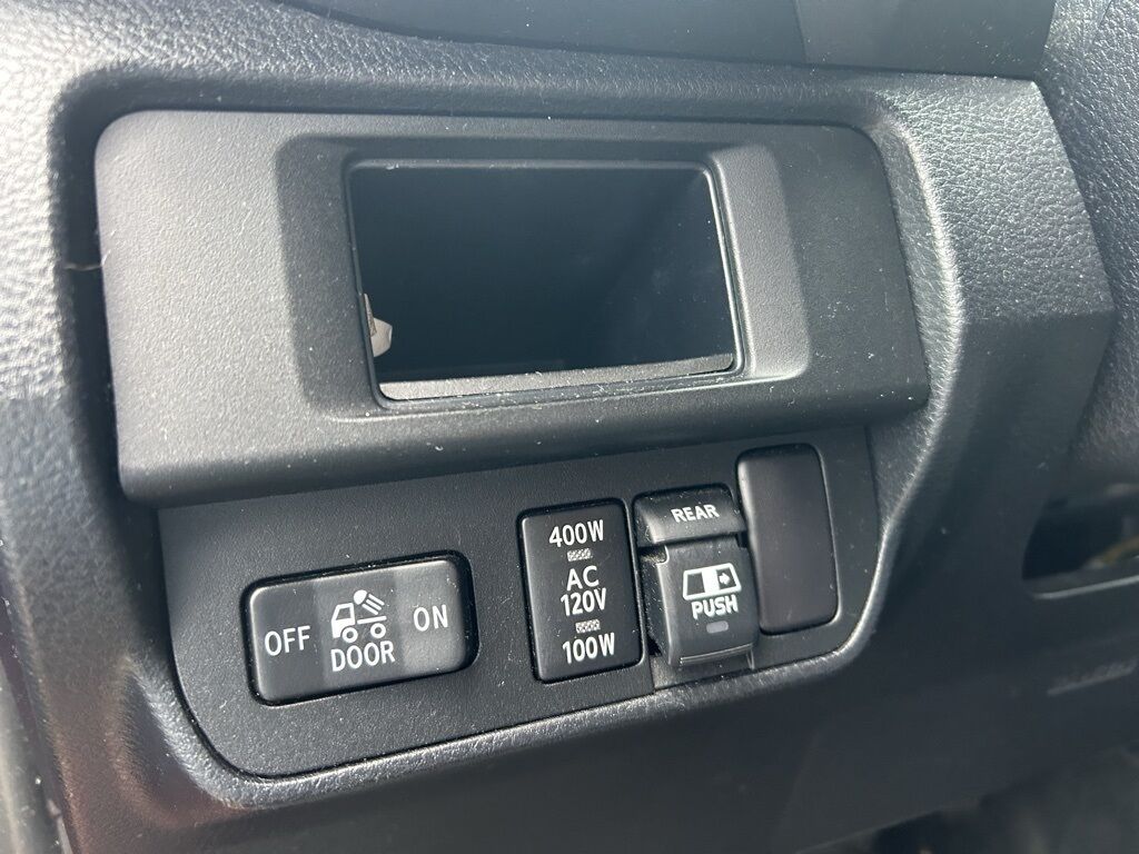 2017 Toyota Tacoma SR5 Crestwood KY