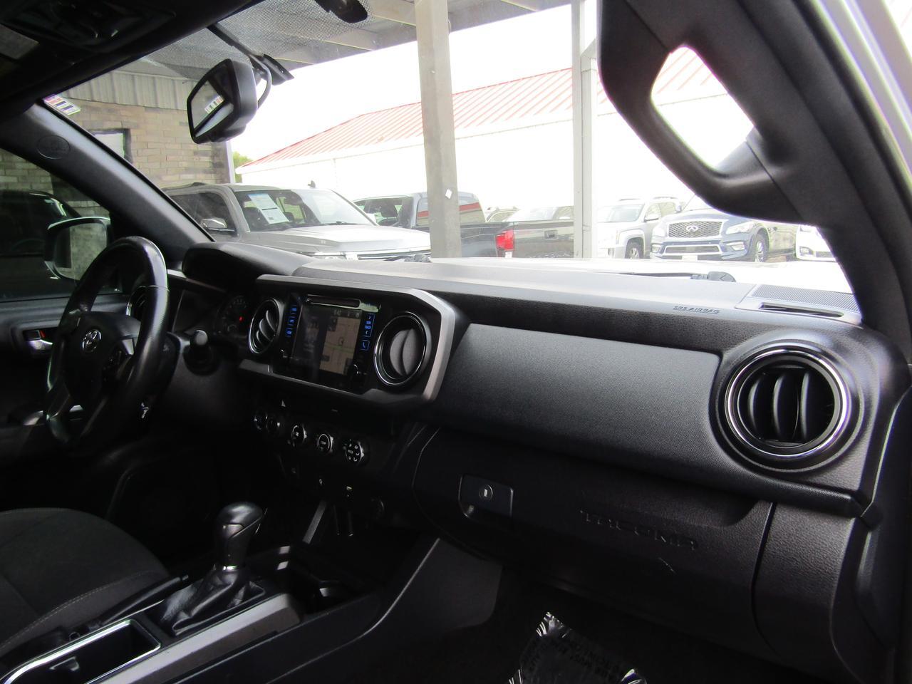 2017 Toyota Tacoma SR5 Double Cab 5 Bed V6 4x4 AT (Natl) Grand Prairie TX