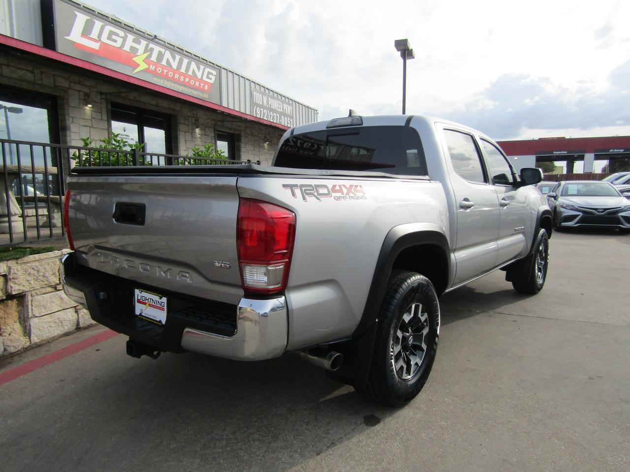 2017 Toyota Tacoma SR5 Double Cab 5 Bed V6 4x4 AT (Natl) Grand Prairie TX