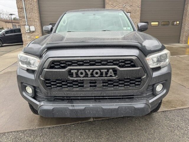 2017 Toyota Tacoma SR5 North Versailles PA