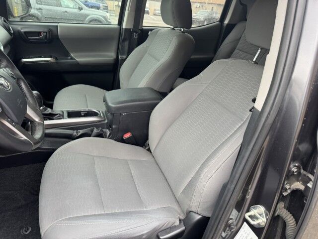 2017 Toyota Tacoma SR5 North Versailles PA