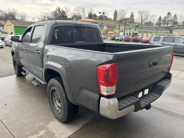 2017 Toyota Tacoma SR5 North Versailles PA