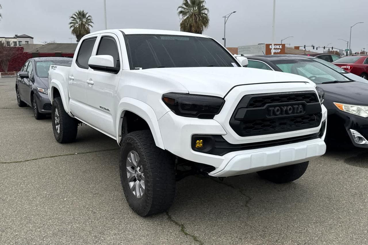 2017 Toyota Tacoma SR5
