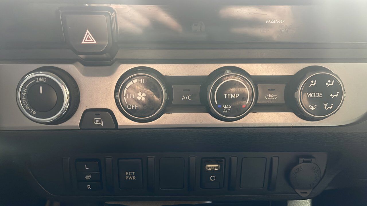 2017 Toyota Tacoma SR5 Sherwood Park AB