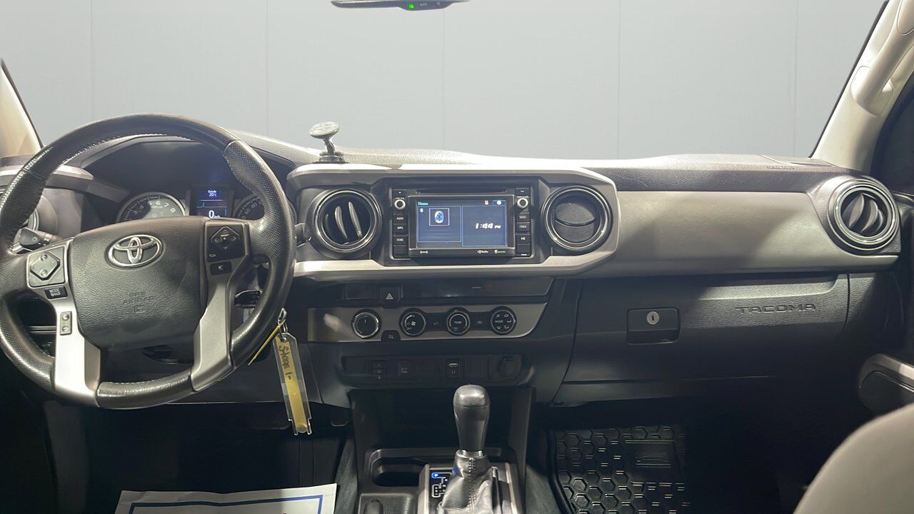 2017 Toyota Tacoma SR5 Sherwood Park AB