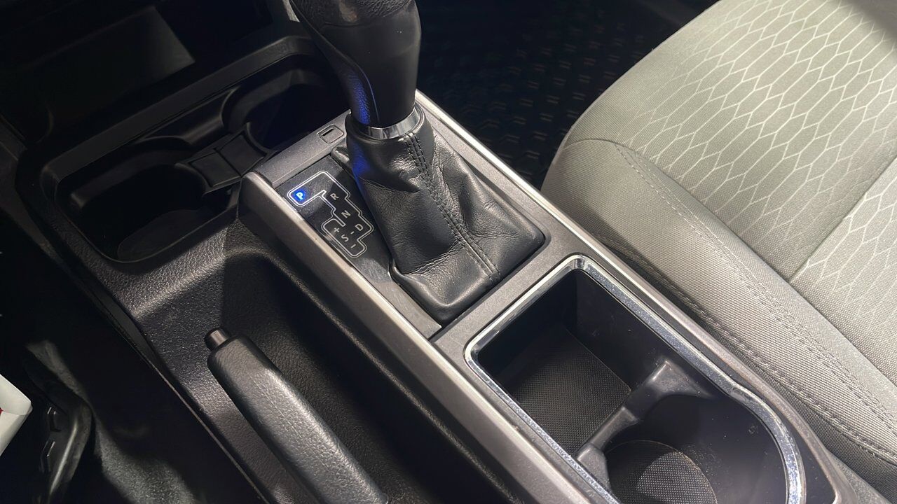 2017 Toyota Tacoma SR5 Sherwood Park AB