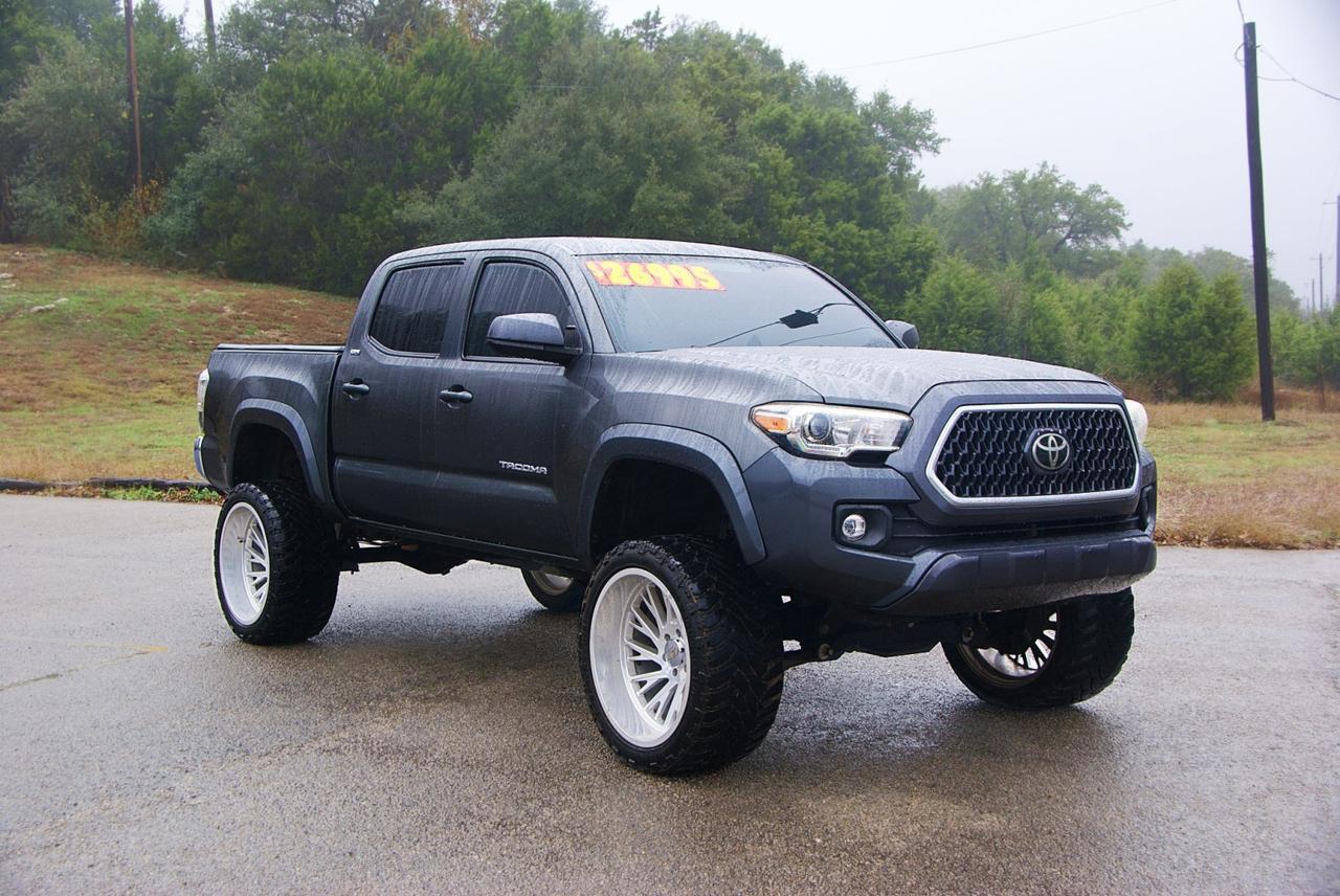 2017 Toyota Tacoma SR5