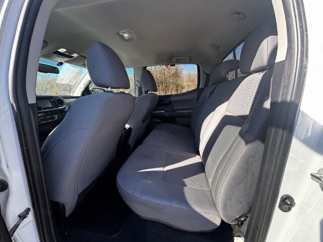 2017 Toyota Tacoma SR5 V6