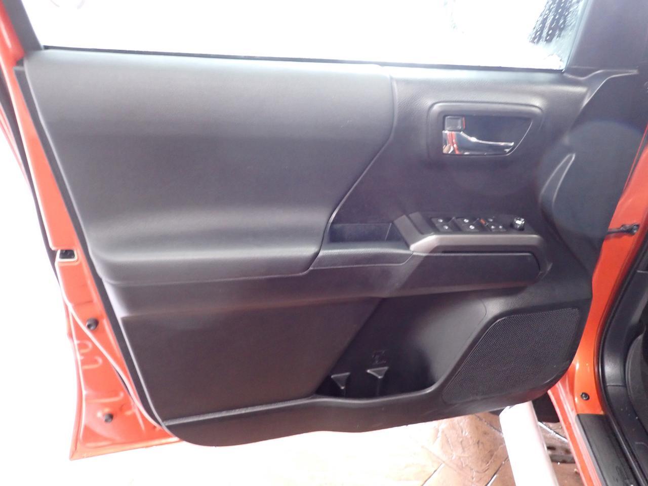 2017 Toyota Tacoma TRD DBLE CAB LONG BOX NAVI Listowel ON