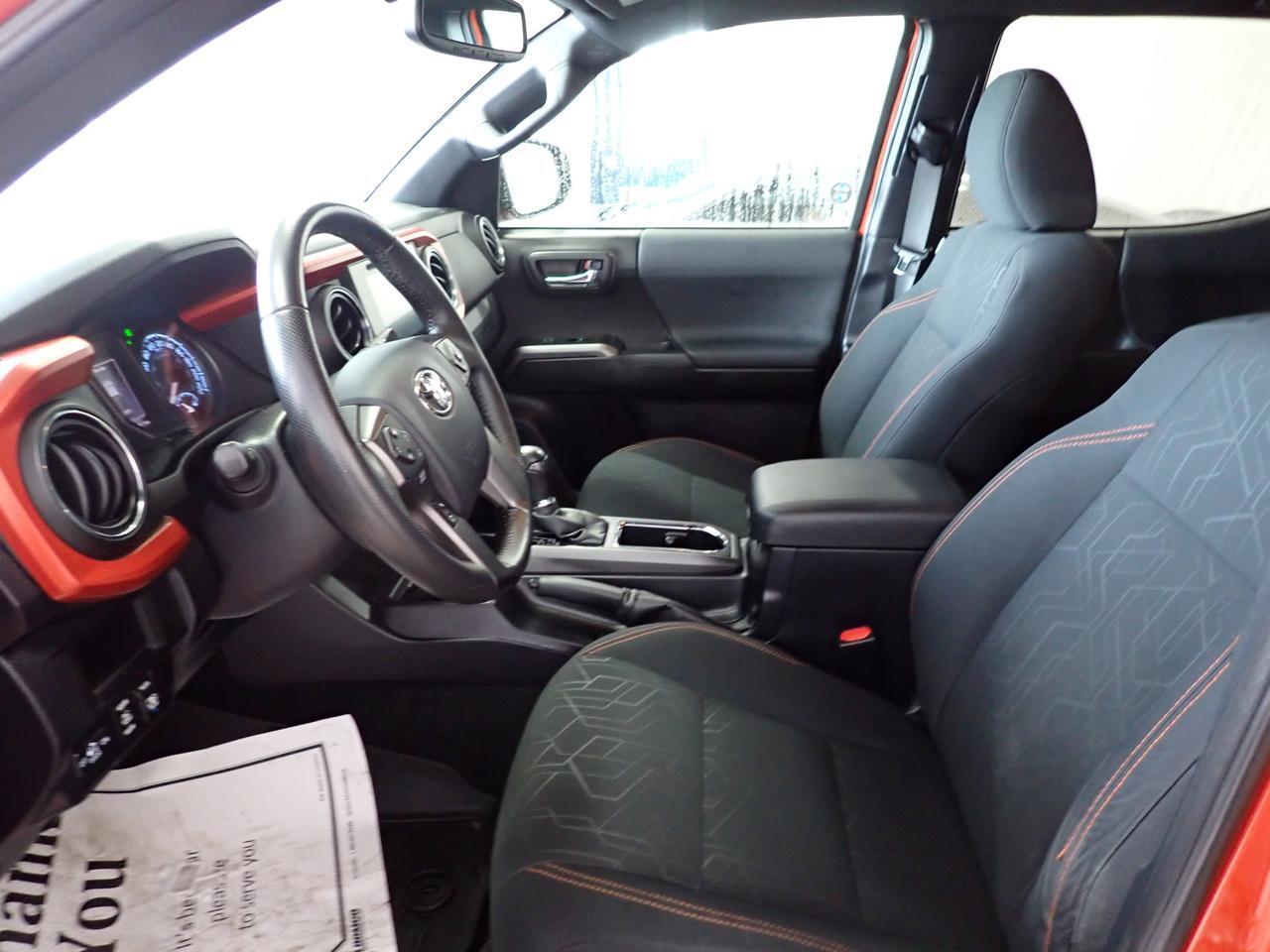 2017 Toyota Tacoma TRD DBLE CAB LONG BOX NAVI Listowel ON