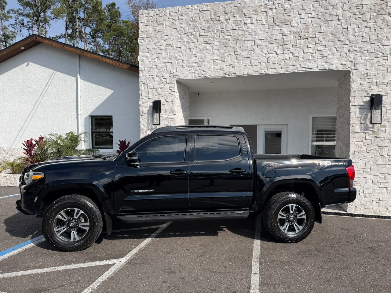 2017 Toyota Tacoma TRD Off Road Double Cab 5' Bed V6 4x2 AT (Natl) Jacksonville FL