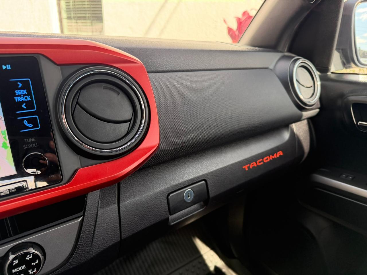 2017 Toyota Tacoma TRD Off Road Double Cab 5' Bed V6 4x2 AT (Natl) Jacksonville FL