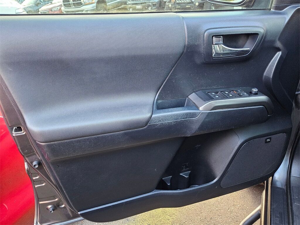 2017 Toyota Tacoma TRD Off-Road Gresham OR