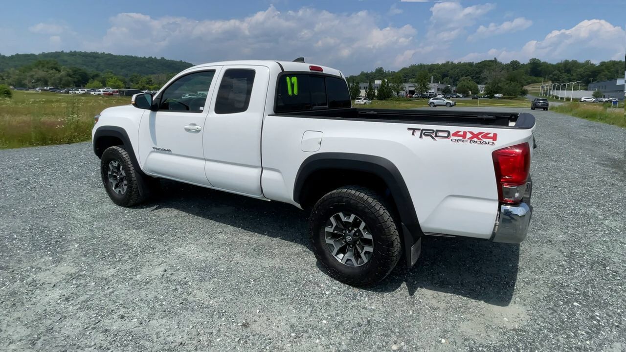 2017 Toyota Tacoma TRD Off Road White River Junction VT