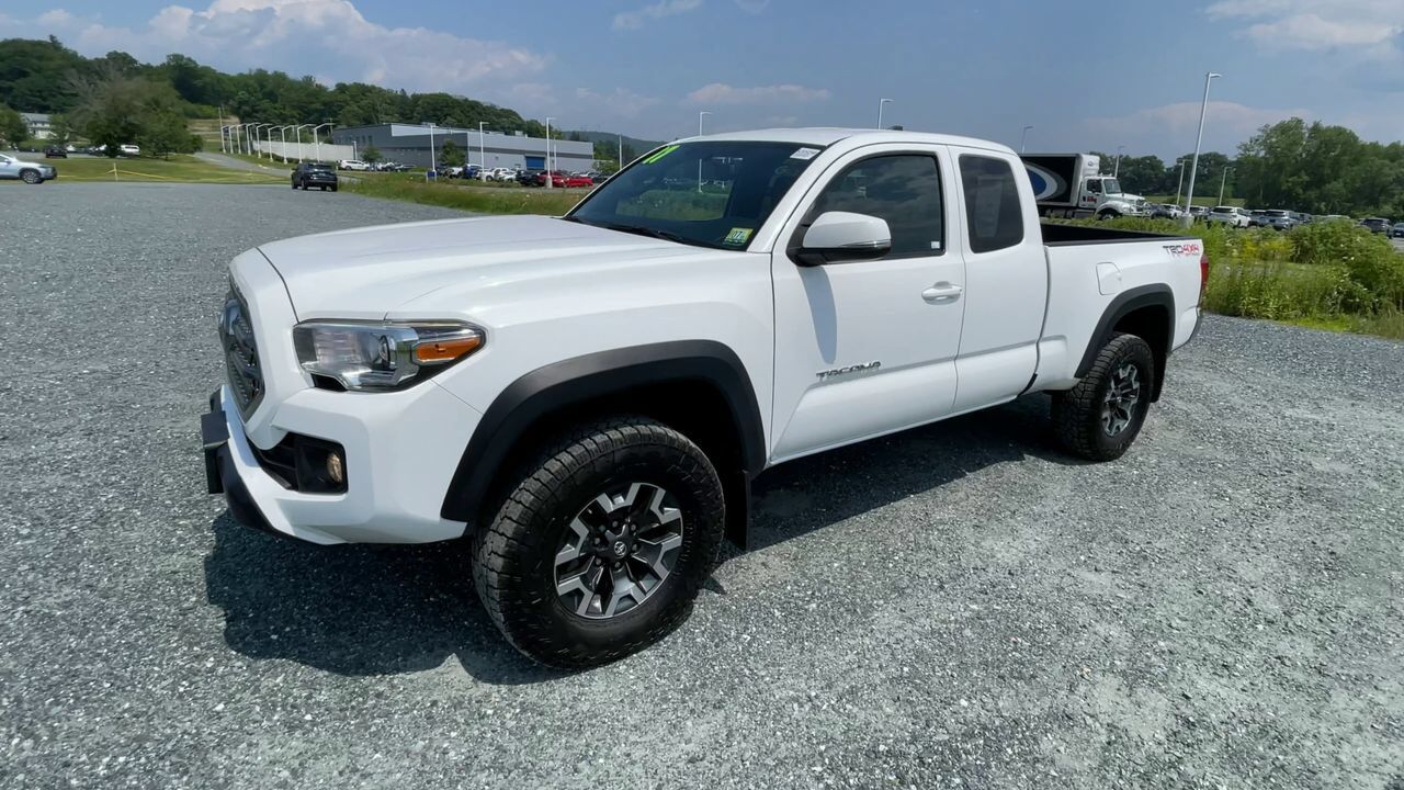 2017 Toyota Tacoma TRD Off Road White River Junction VT