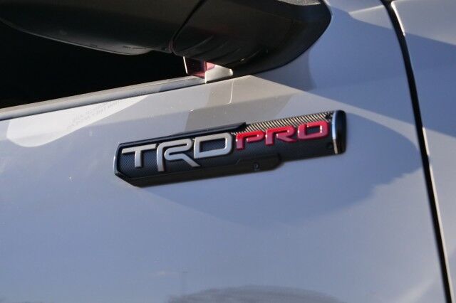 2017 Toyota Tacoma TRD Pro 4X4 / Heated Leather Seats / AMP Boards! High Point NC