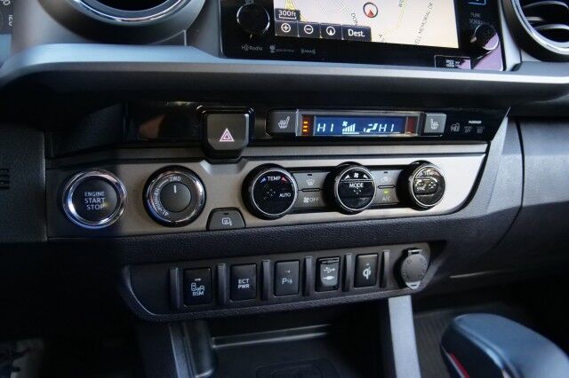 2017 Toyota Tacoma TRD Pro 4X4 / Heated Leather Seats / AMP Boards! High Point NC