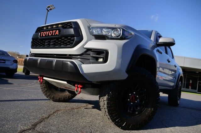 2017 Toyota Tacoma TRD Pro 4X4 / Heated Leather Seats / AMP Boards! High Point NC