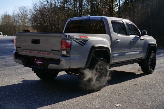 2017 Toyota Tacoma TRD Pro 4X4 / Heated Leather Seats / AMP Boards! High Point NC