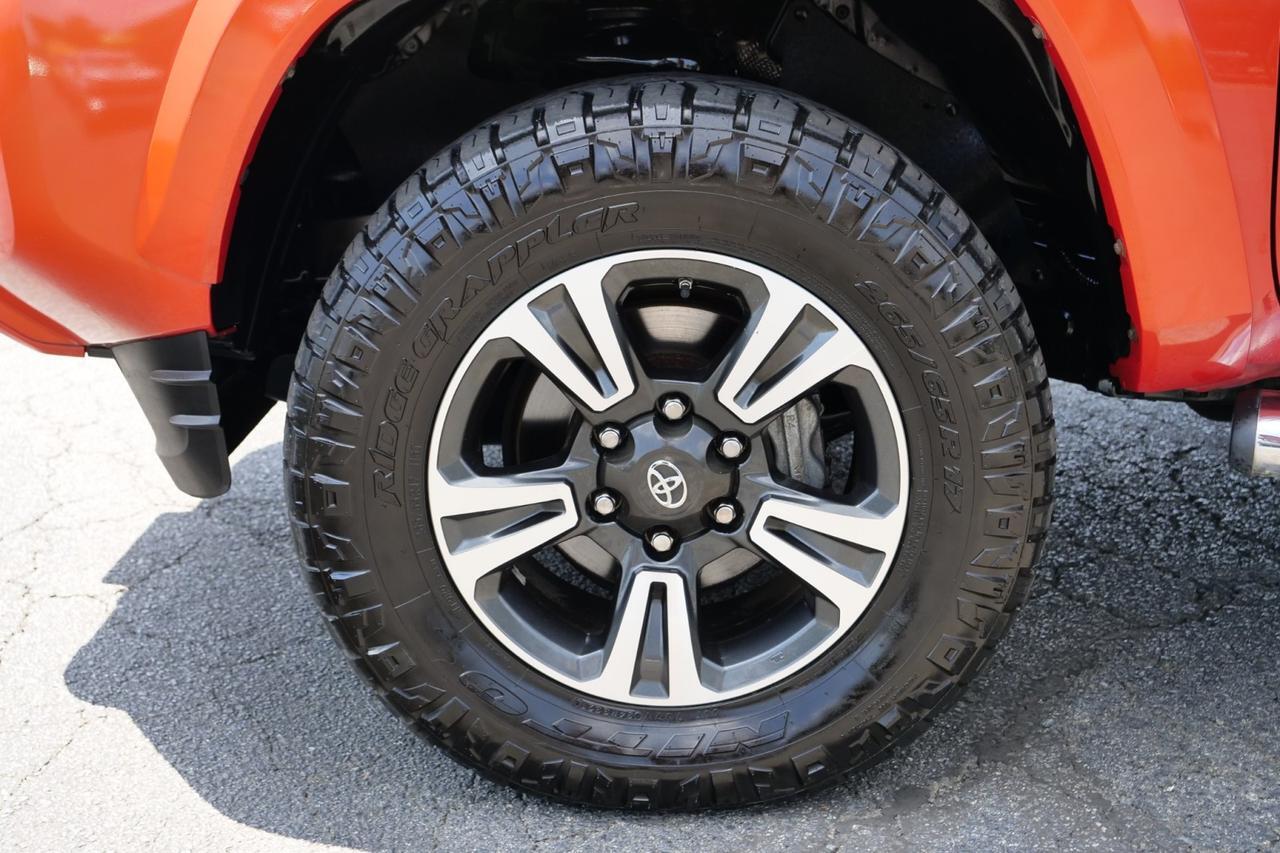 2017 Toyota Tacoma TRD Sport 4X4 / Premium & Technology Package! Lincolnton NC