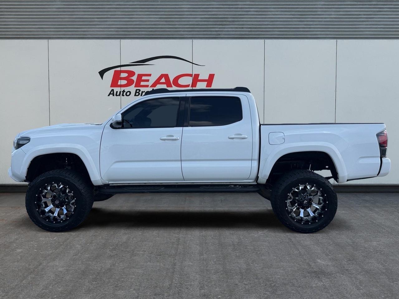 2017 Toyota Tacoma TRD Sport, HEATED SEATS, POWER MIRRORS, NAVIGATION, BACKUP CAMERA, PUSH BUTTON START, BED LINER, TOW PACKAGE, RUNNING BOARDS, POWER SLIDING REAR WINDOW, SUNROOF, APPLE CARPLAY/ANDROID AUTO, LOW MILES, CLEAN CARFAX! Norfolk VA
