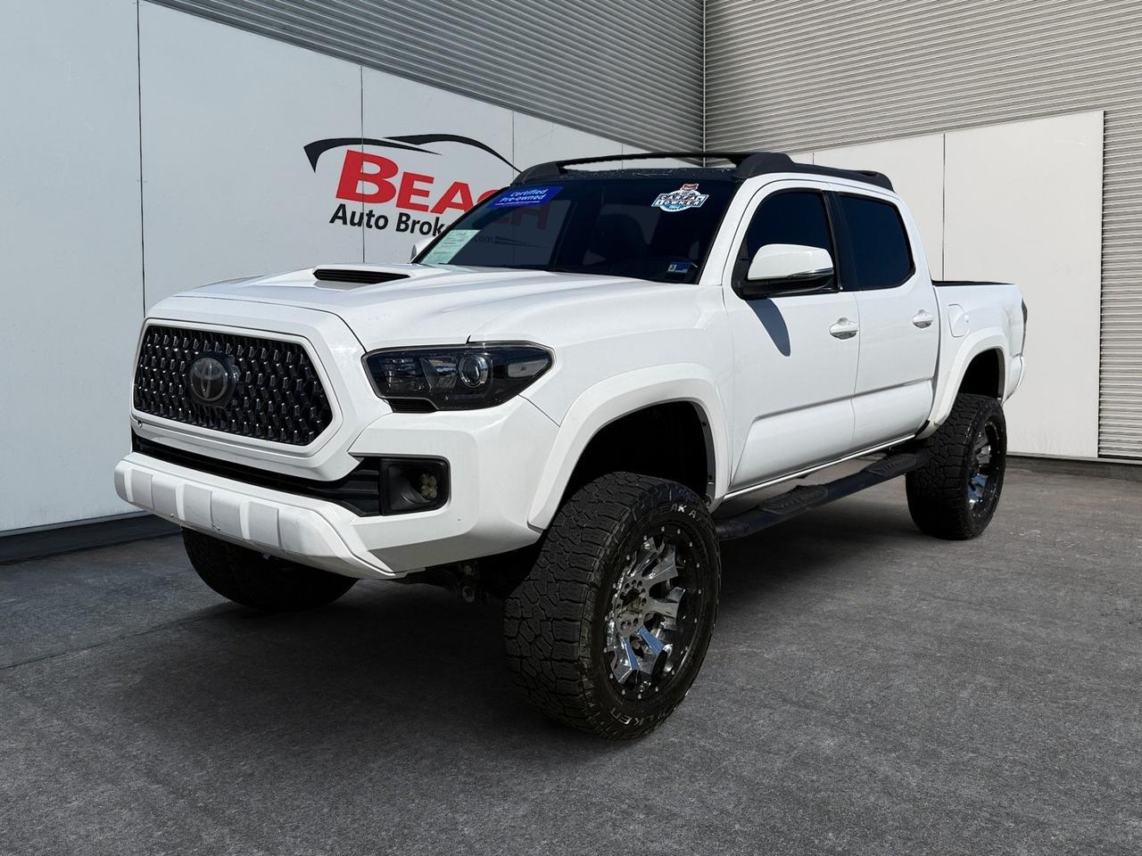 2017 Toyota Tacoma TRD Sport, HEATED SEATS, POWER MIRRORS, NAVIGATION, BACKUP CAMERA, PUSH BUTTON START, BED LINER, TOW PACKAGE, RUNNING BOARDS, POWER SLIDING REAR WINDOW, SUNROOF, APPLE CARPLAY/ANDROID AUTO, LOW MILES, CLEAN CARFAX!