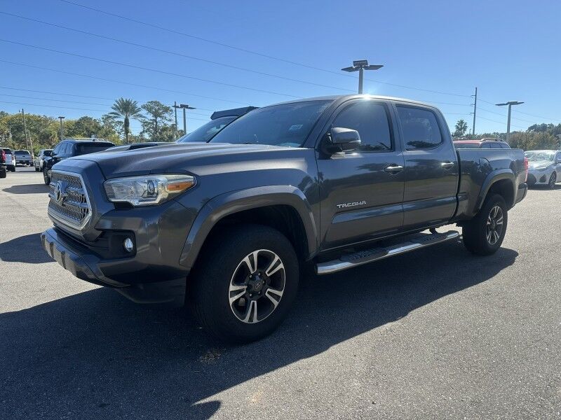 2017 Toyota Tacoma TRD Sport