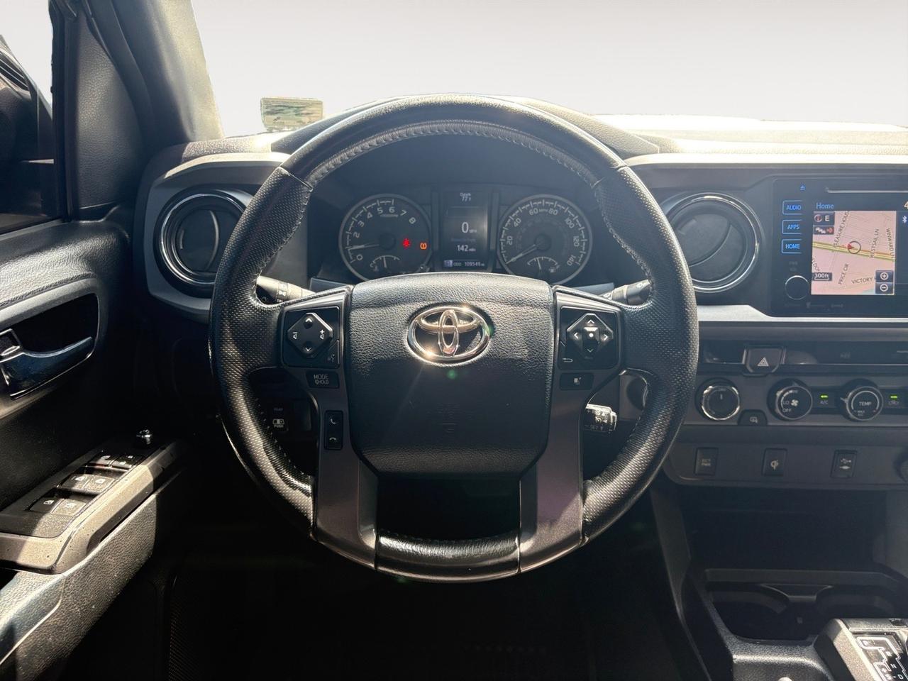 2017 Toyota Tacoma TRD Sport, POWER REAR SLIDING WINDOW, TUBULAR RUNNING BOARDS, PUSH BUTTON START, BLUETOOTH, NAVIGATION, BED LINER, VIRGINIA OWNED, LOW MILES, TAKE HOME THIS TACOMA! Virginia Beach VA