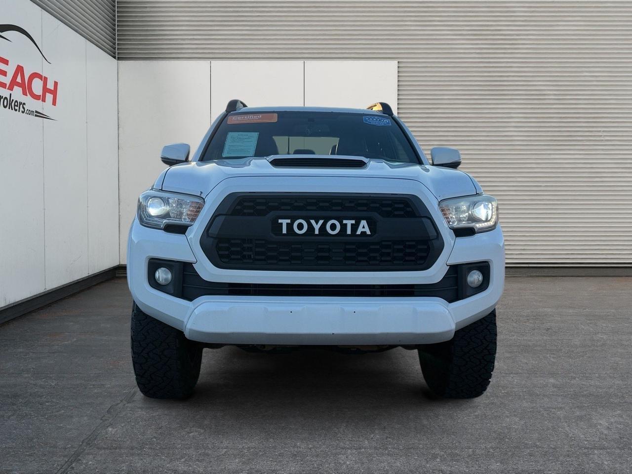 2017 Toyota Tacoma TRD Sport, RUNNING BOARDS, TOW PACKAGE, BACKUP CAMERA, OFF ROAD TIRES, ALL WEATHER FLOOR MATS, SLIDING REAR WINDOW, POWER MIRRORS, KEYLESS START, COME AND TEST DRIVE THIS TACOMA TODAY!