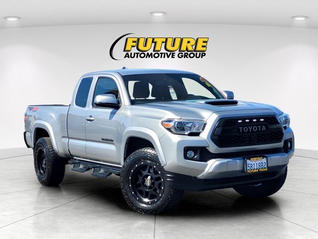 2017 Toyota Tacoma TRD Sport