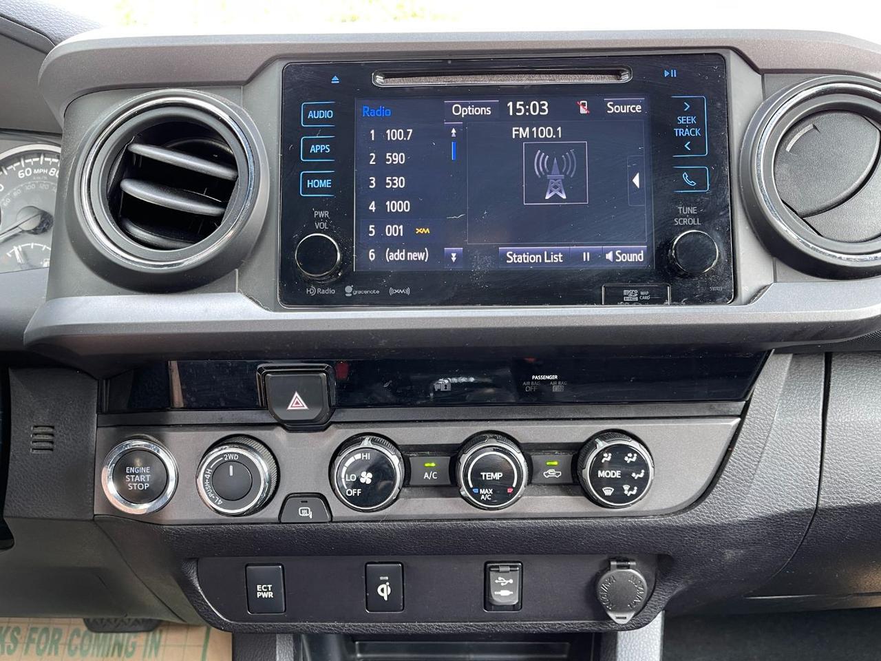 2017 Toyota Tacoma sr5 Hayden ID