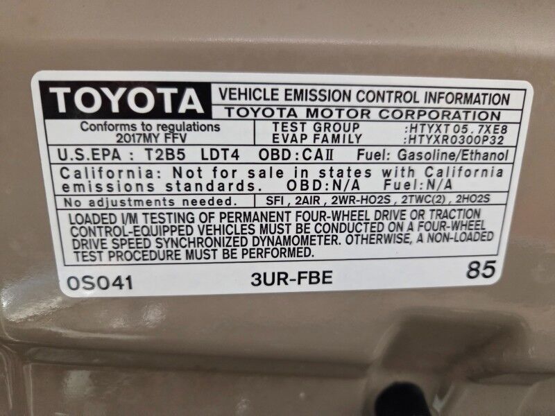 2017 Toyota Tundra 2WD SR5 Crew Max 5.7L V8 FREE WARRANTY Arlington TX