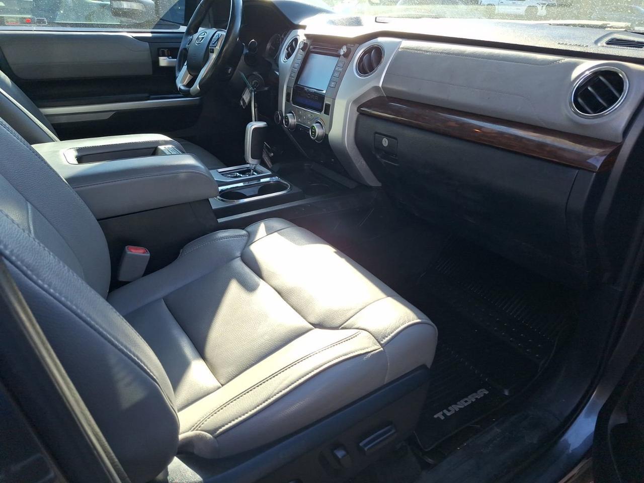 2017 Toyota Tundra 4WD Limited Hurst TX