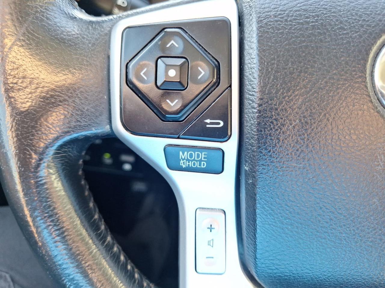 2017 Toyota Tundra 4WD Limited Hurst TX