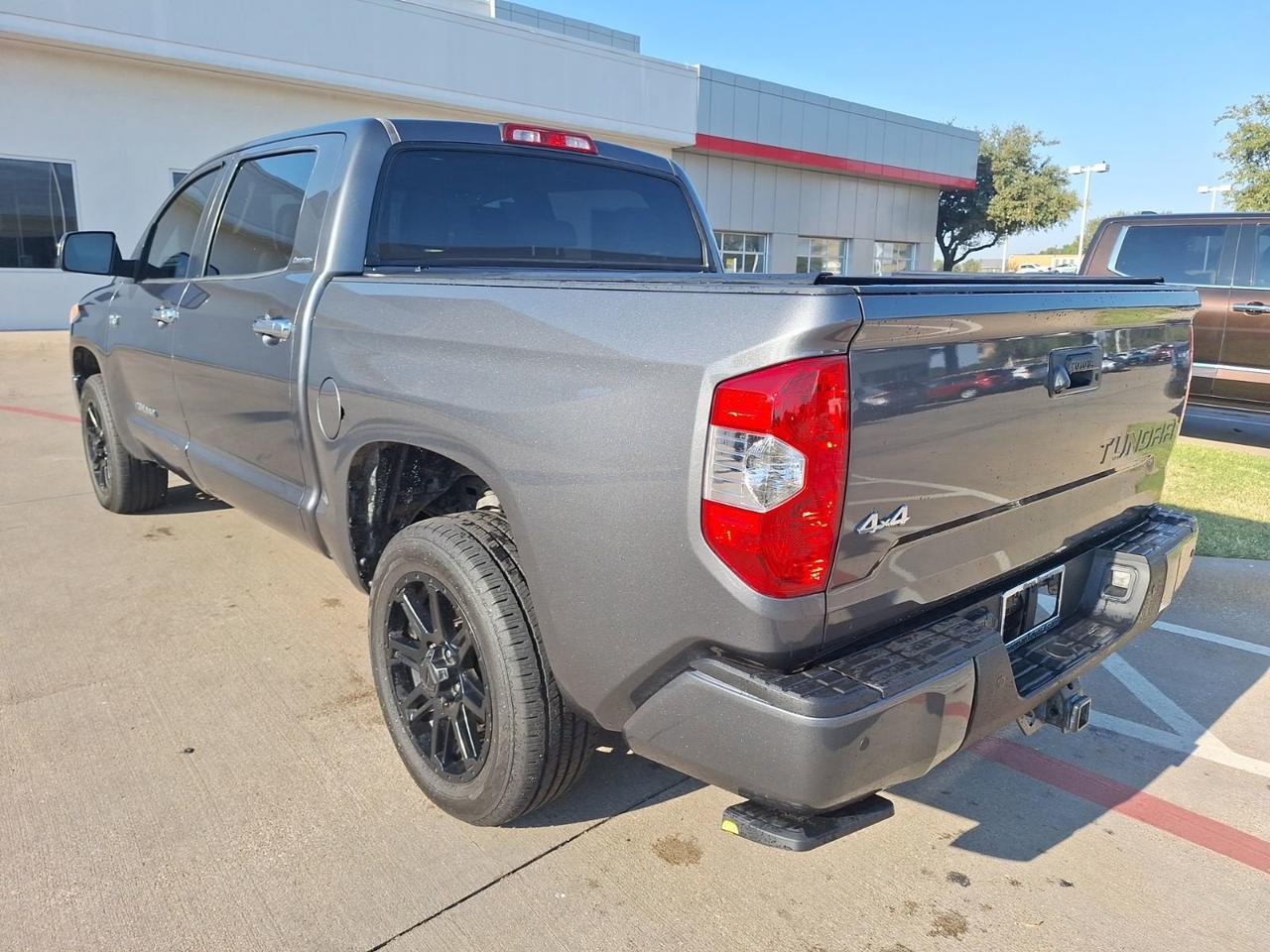 2017 Toyota Tundra 4WD Limited Hurst TX