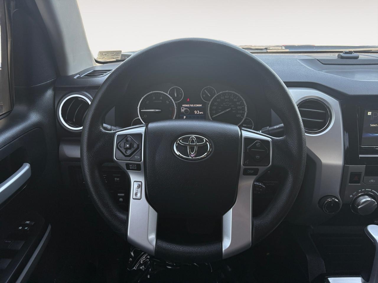 2017 Toyota Tundra 4WD SR5, REAR TAILGATE STEP, POWER REAR SLIDING WINDOW, TOW PACKAGE, BED LINER, RUNNING BOARDS BLUETOOTH, LOW MILEAGE, TAKE THIS TUNDRA HOME! Virginia Beach VA