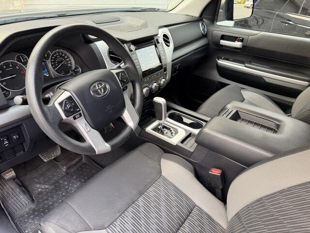 2017 Toyota Tundra 4WD SR5 Whitehall PA